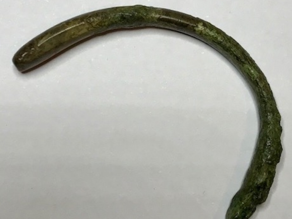 Fragment Roman bracelet
