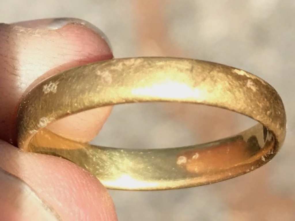 Golden ring