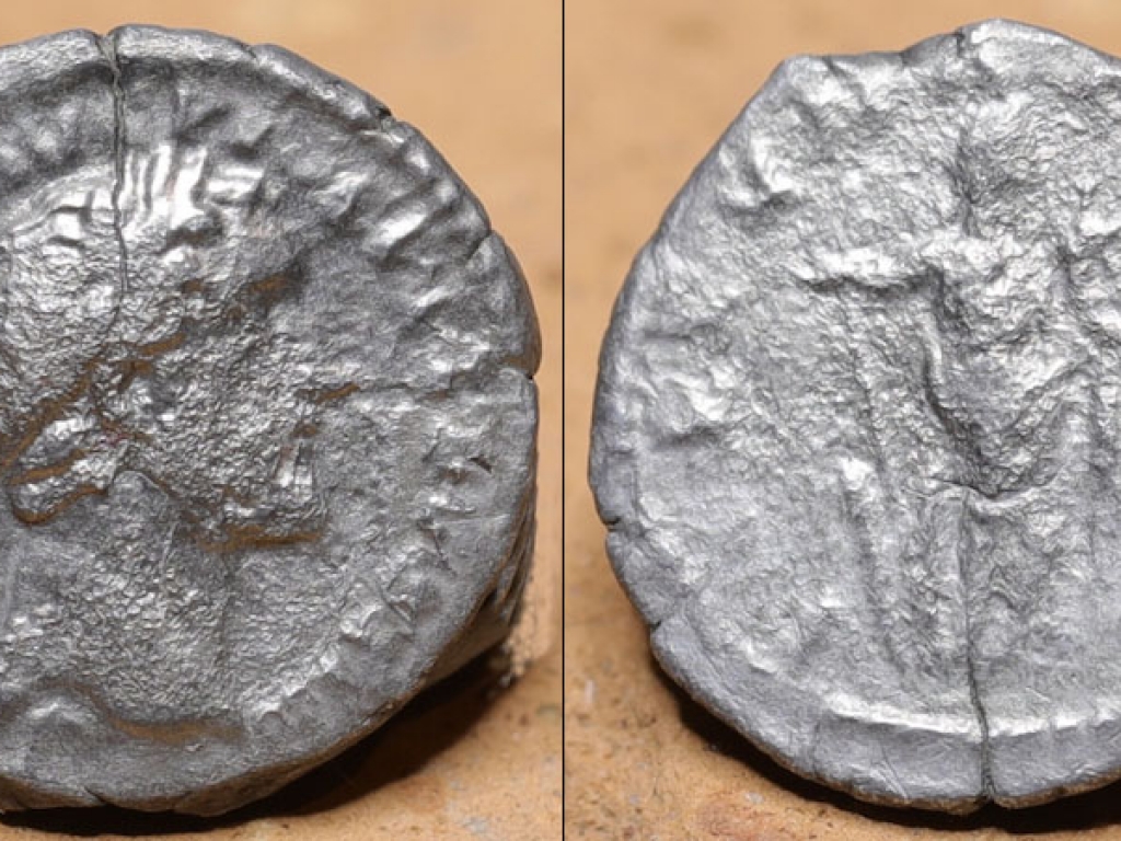 Roman Denarius Antoninus Pius