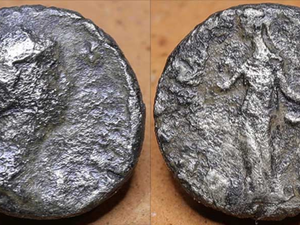 Roman Denarius Faustina II