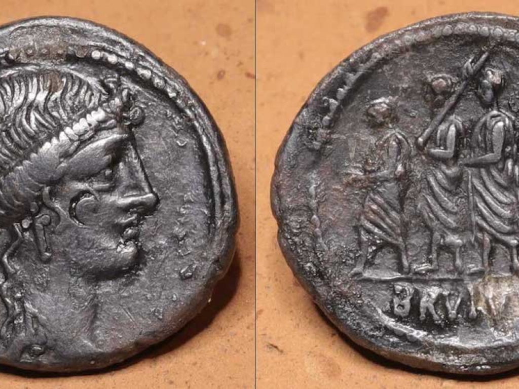 Rare Roman Republic denarius Brutus ((Marcus Junius) with a bankers mark C on the cheek