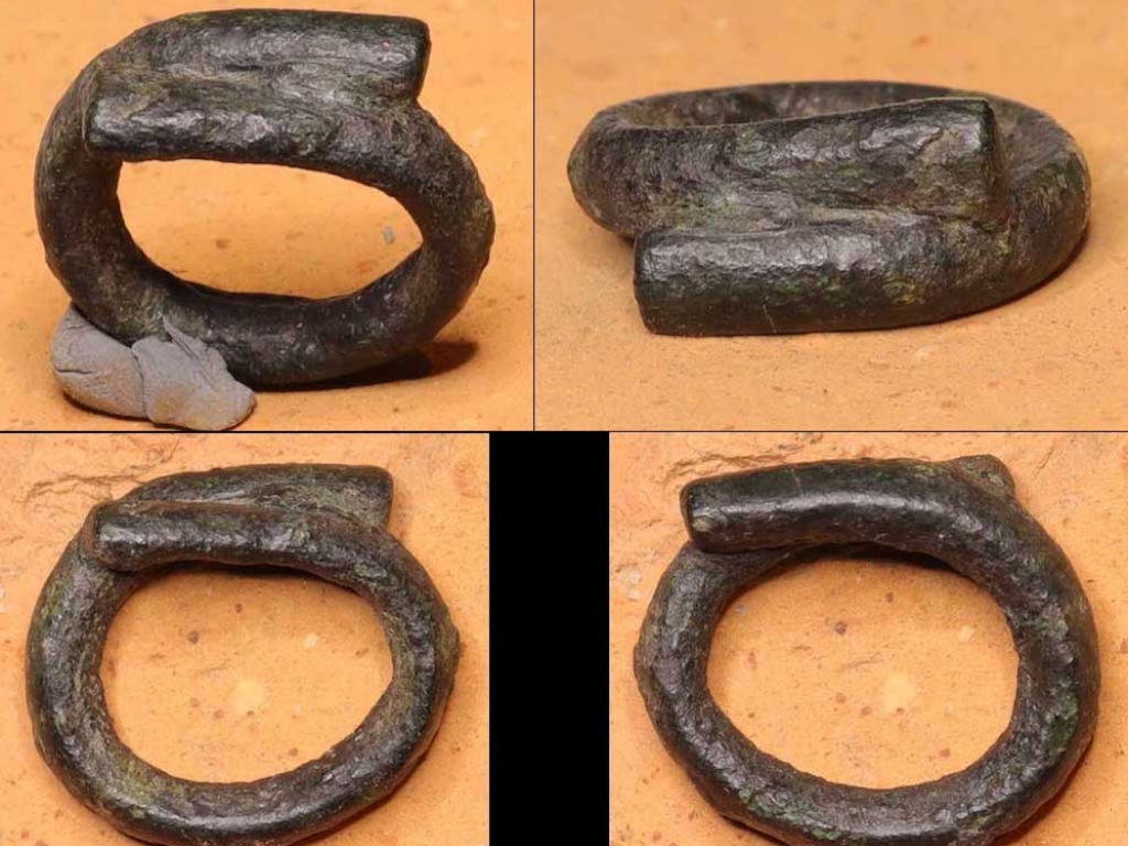 Rare Bronze Age ring