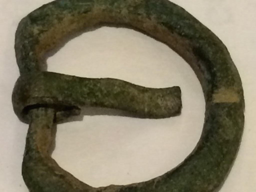 Medieval Single Loop D-Shaped Buckle